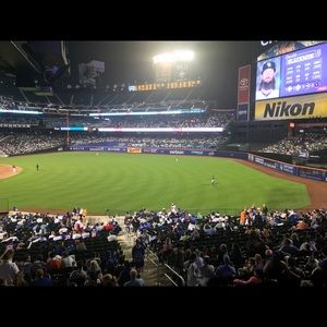 Meet your Posher, Santiago